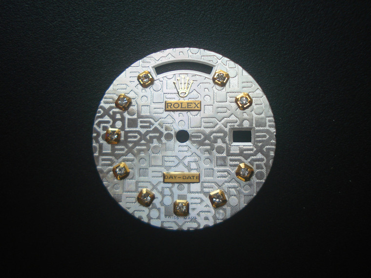 29mm Siver Dial Marked Rolex Symbol With Totem And Golden CZ Rhinestones For Mens 36mm 2-tone Or Golden DAY-DATE Watch Fit ETA 2836 Or DG 2813  Automatic Movement