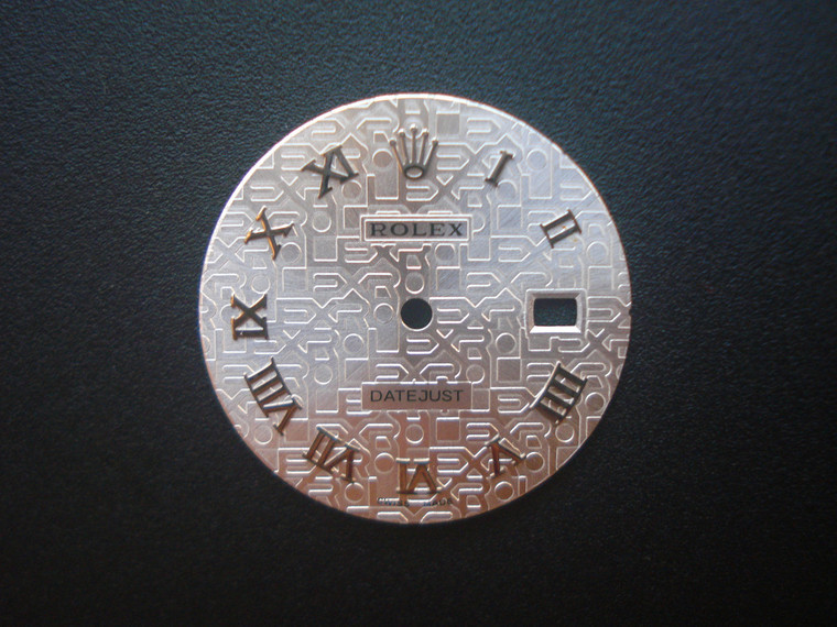 28.5mm Silver Totemic Dial Marked Rolex Symbol With Silver Roman Numbers And Date Window Fit DG 2813 Or MIYOTA 8215 Automatic Movement With DWO For Mens Steel DATEJUST Watch