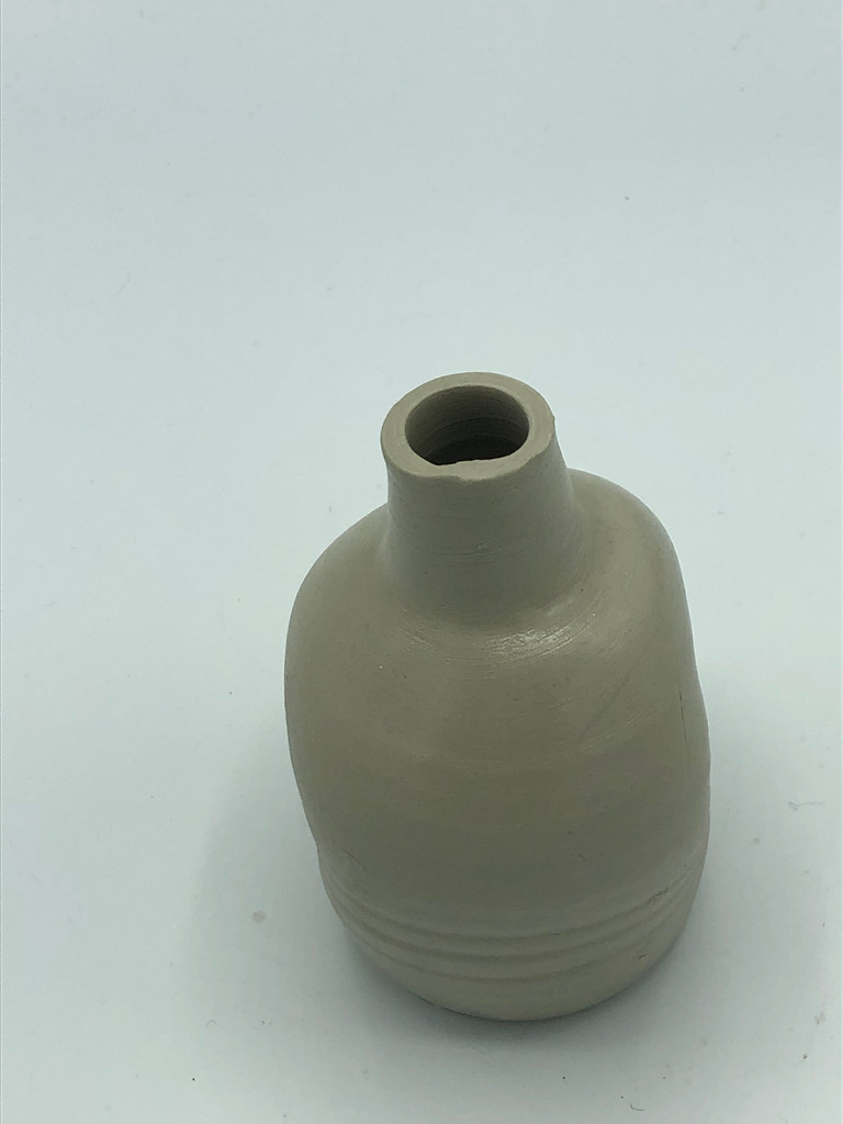 Williamsburg Pottery Medium Vase