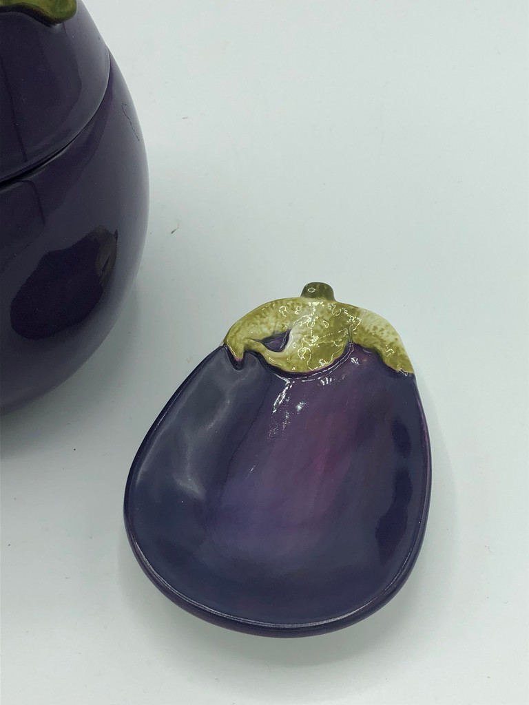 Eggplant canister with 2 mini plates