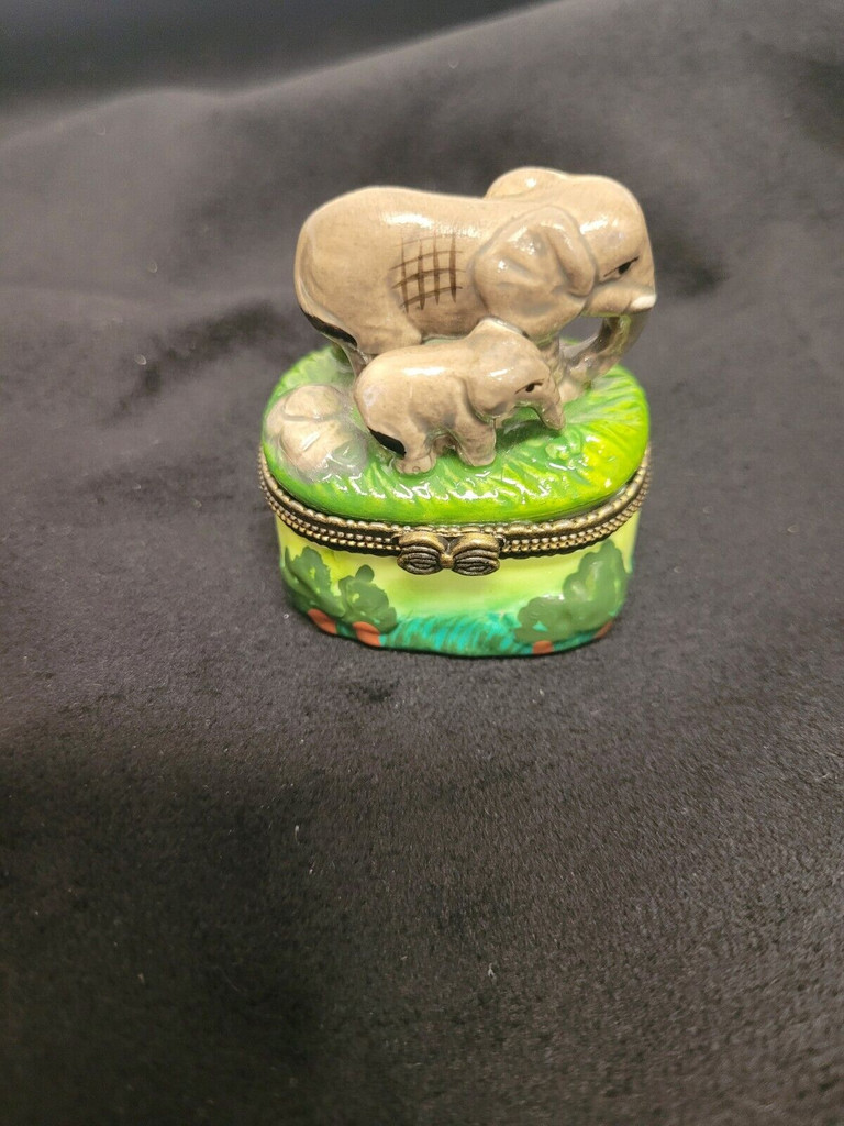 Collectible Elephant and Baby Trinket Box