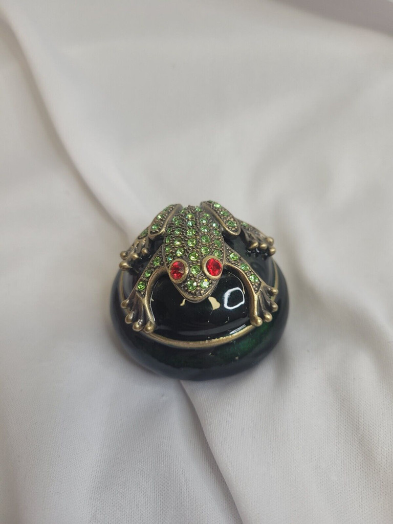 Rhinestone Frog trinket box