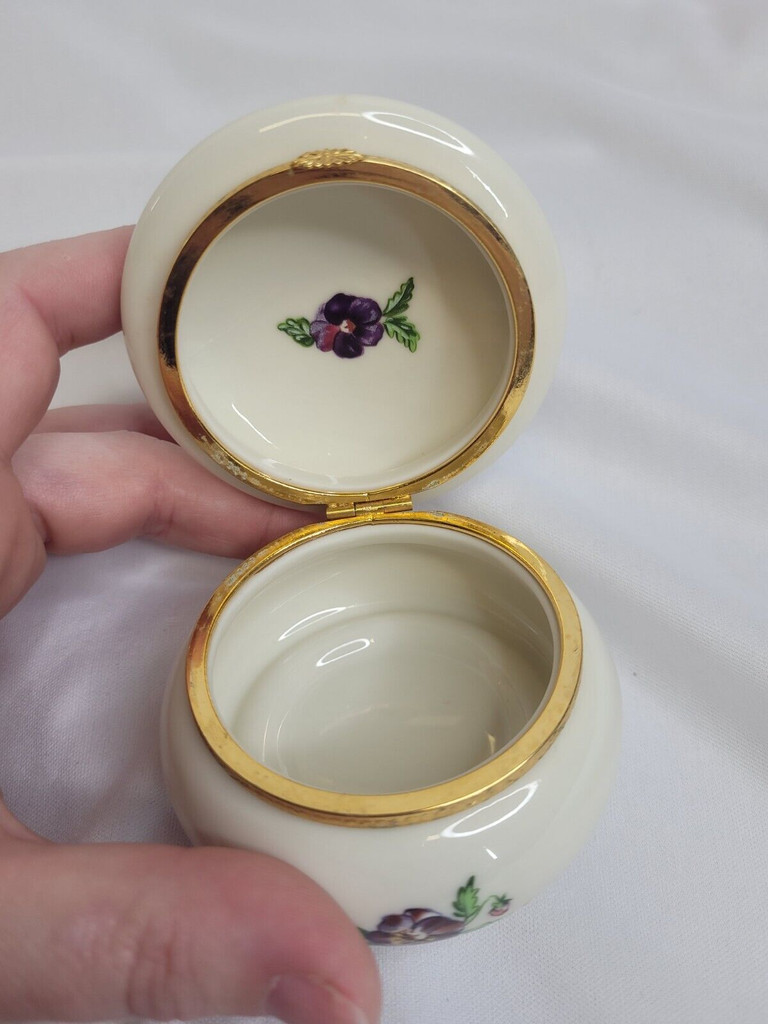 Vintage Round Ceramic Hand Painted Pansies Partylite Trinket Box Hinged Lid