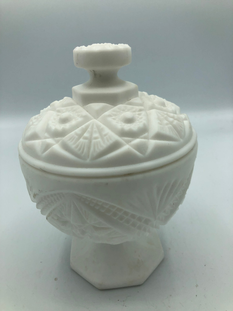 "Rare" Kemple Milk glass dish with lid