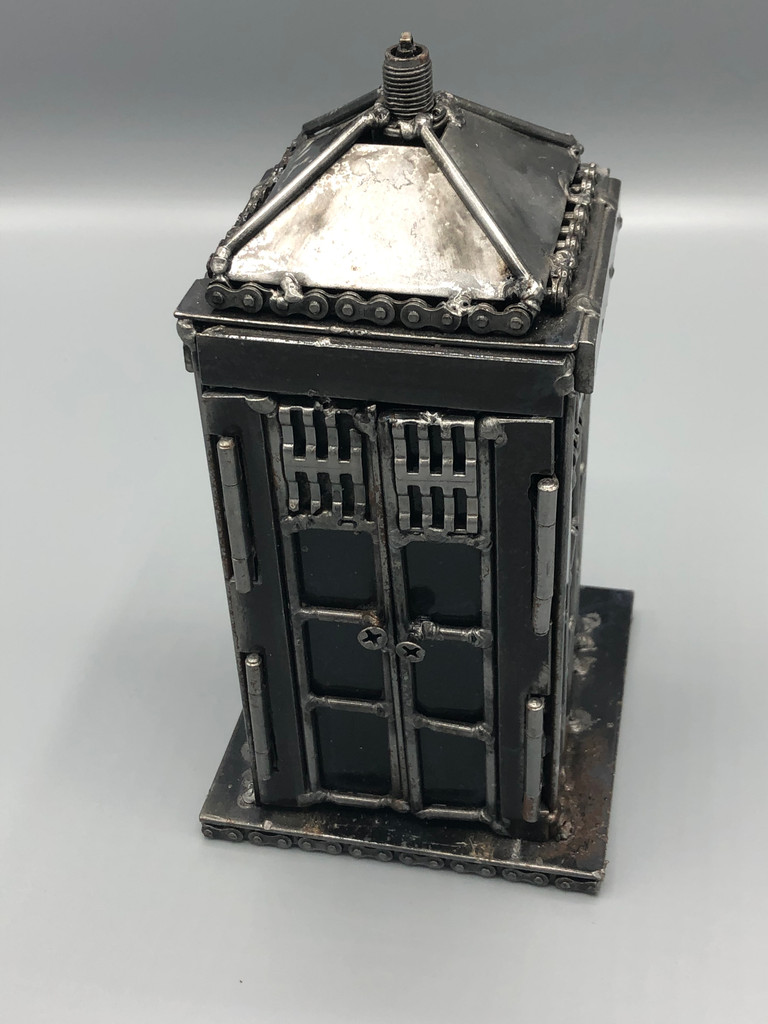 Dr Who "Tardis Big Painted Metal Art