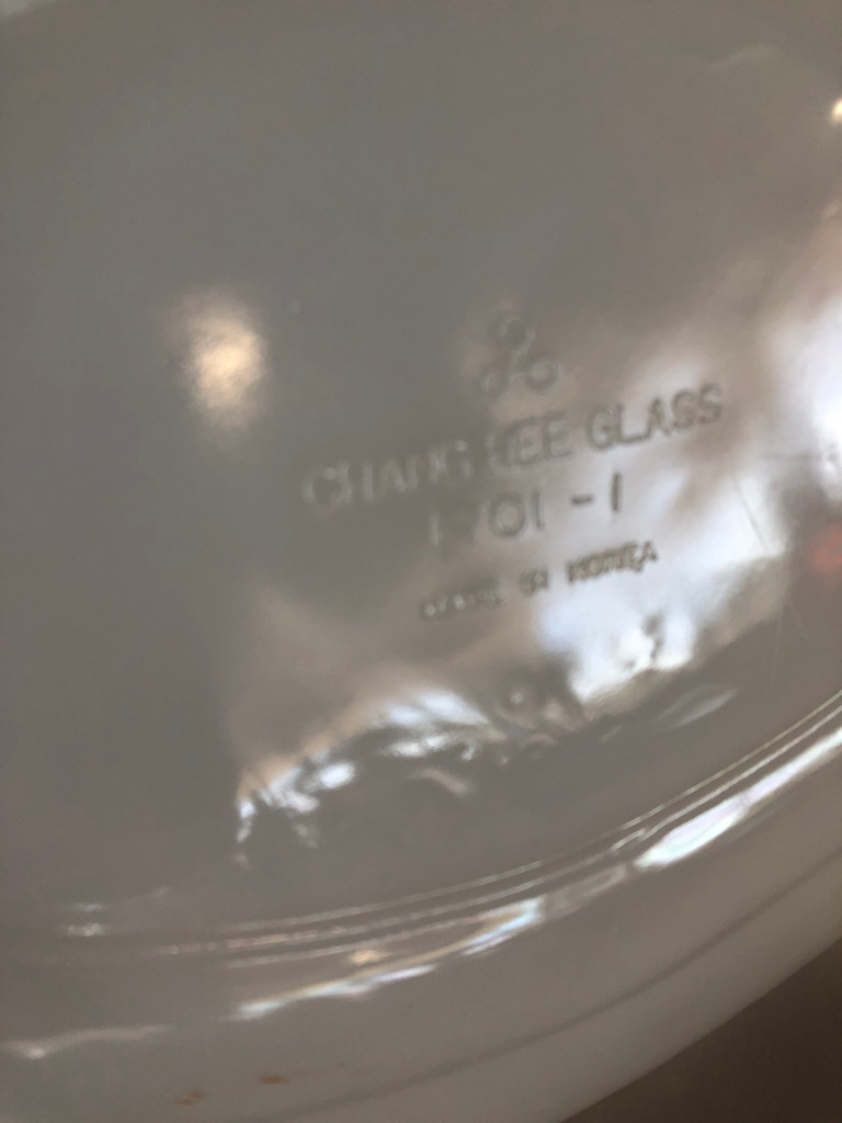 Chang Hee Floral Millk glass Platter