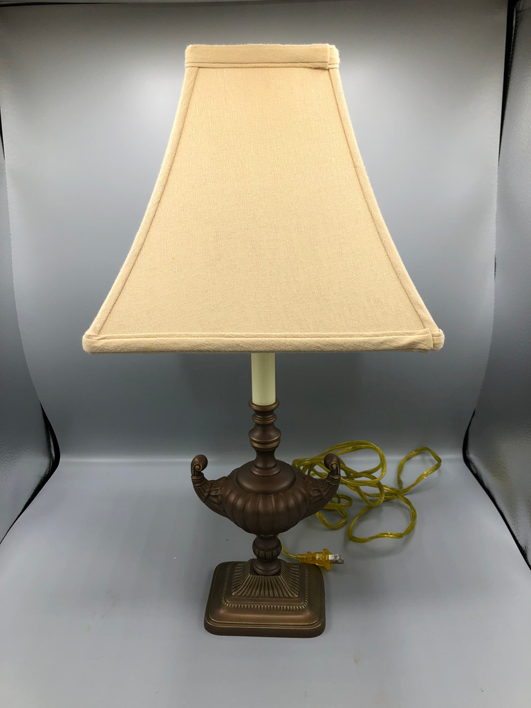 Vintage Baldwin Brass Lamp