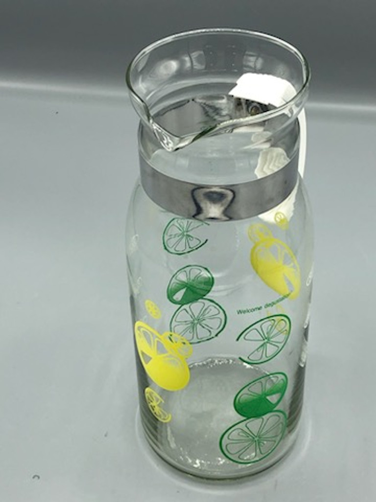 Vintage Pyrex Lemon & Lime slice juice container