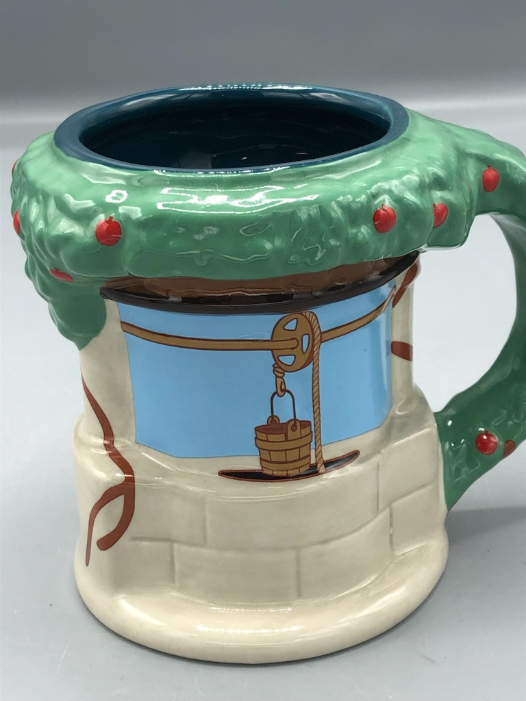 Snow White Wishing Well tea cup