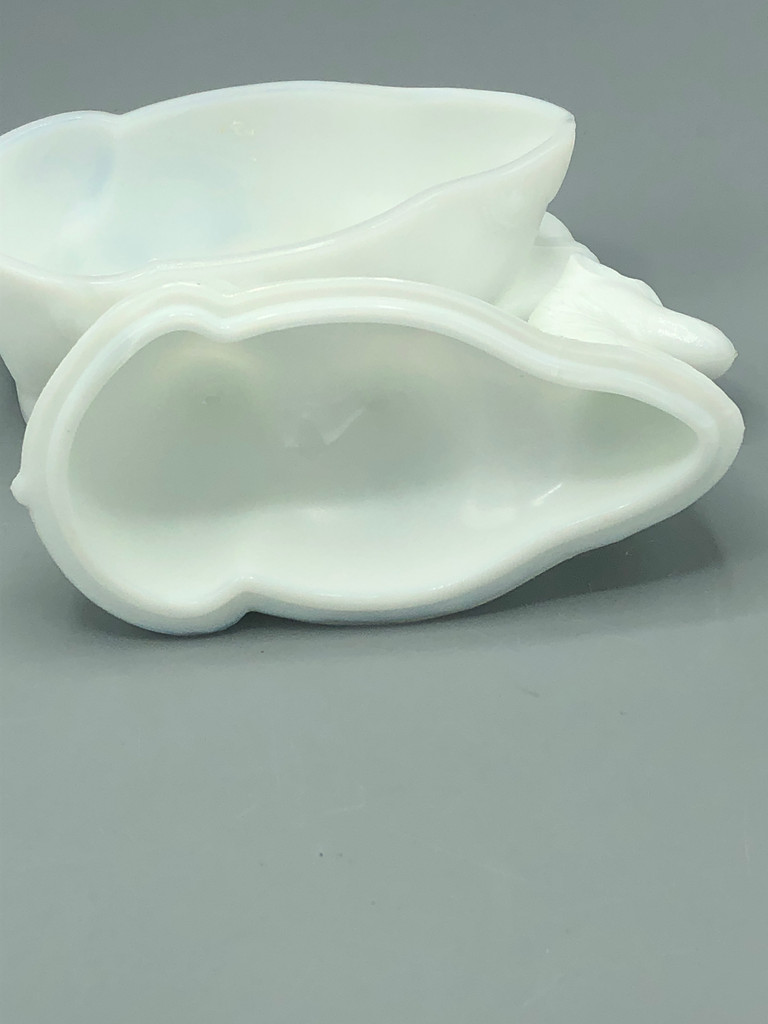 Westmoreland " Humphrey the Camel"milk glass candy dish