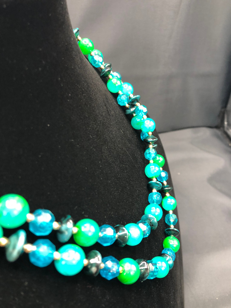 Vintage 2 strand green, blue, gold Necklace