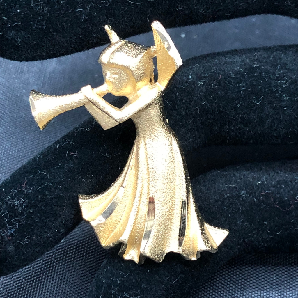 Vintage textured gold tone Angel Pin