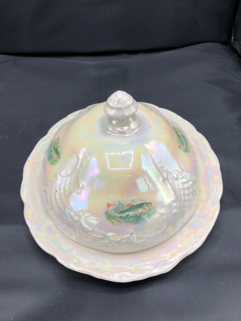 Lusterware fish serving plate with lid