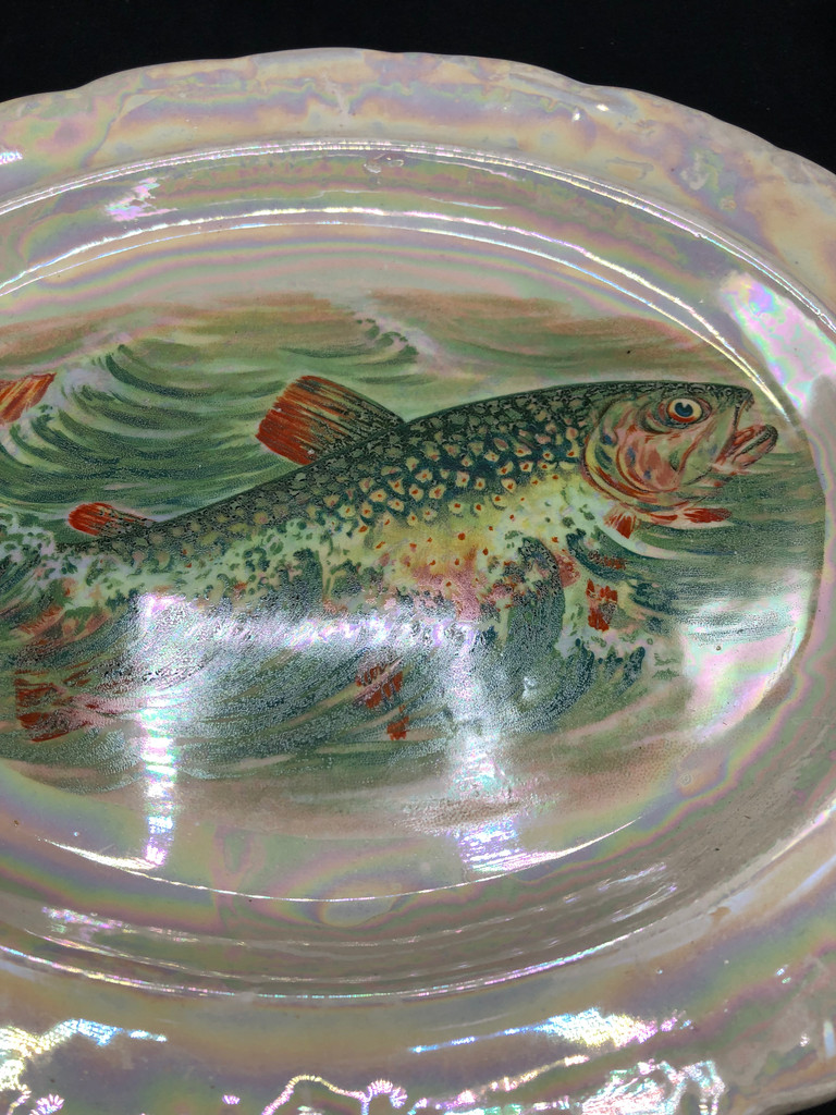 Lusterware fish serving plate with lid