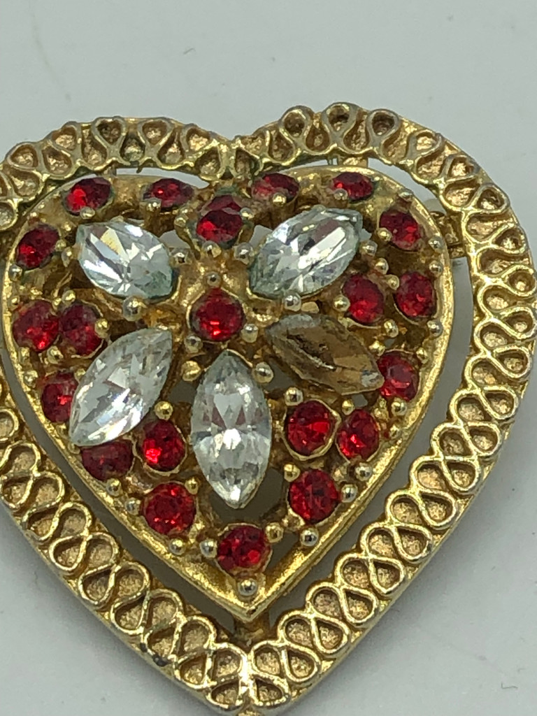 Gold tone bordered heart red & white