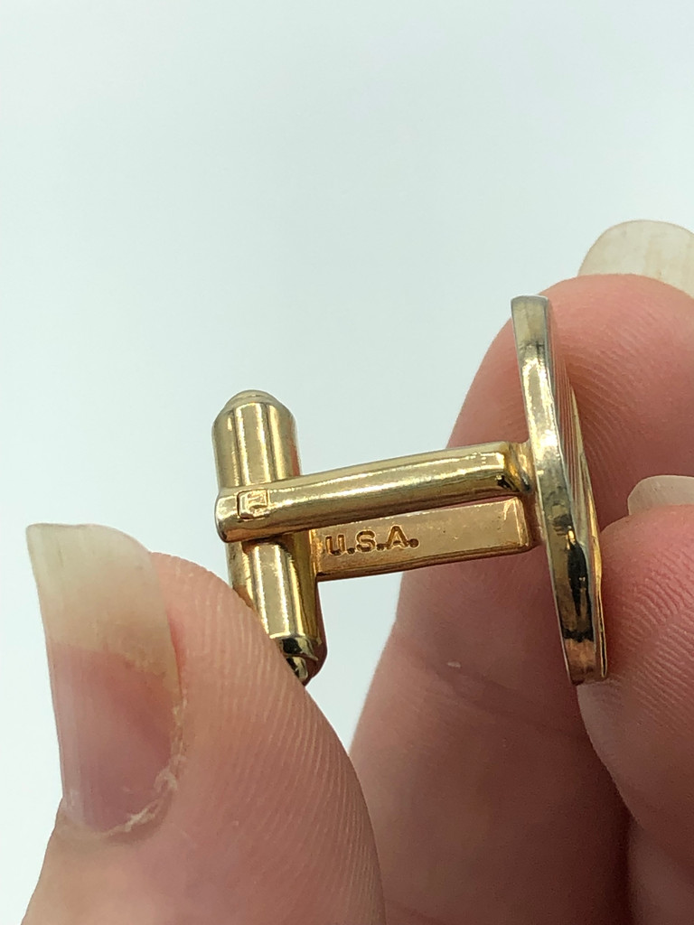 Hickock USA Gold Tone Cuff Links