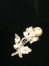 Silver tone crystal pearl rose brooch