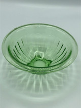 Vintage 1930 Hazel Atlas Uranium glass mixing bowl