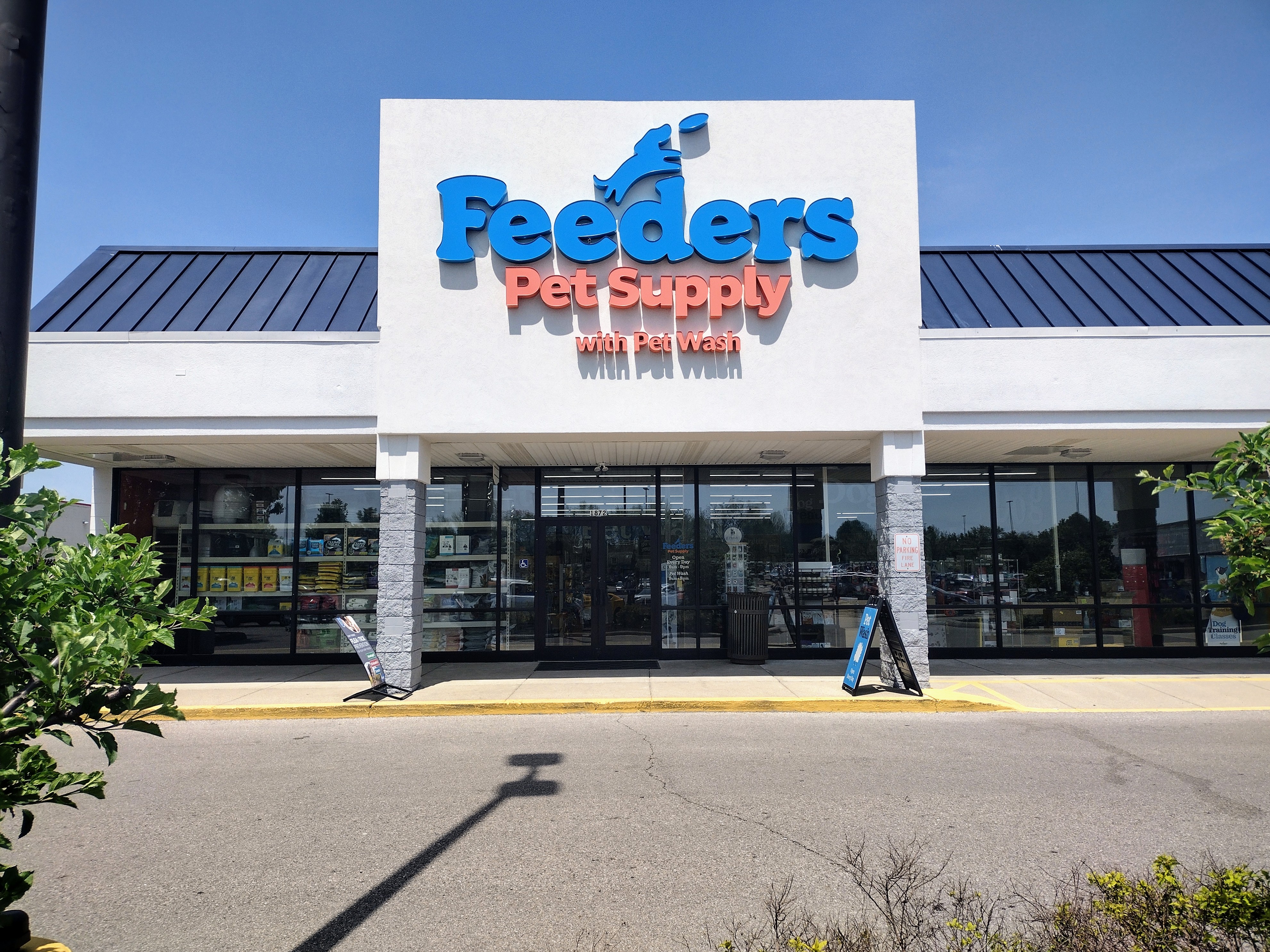 Feeders Pet Supply