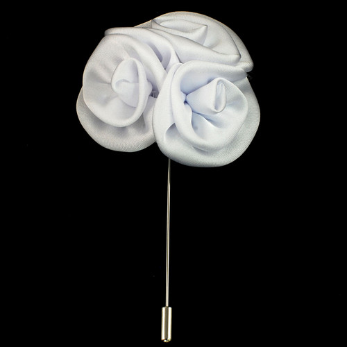 MP5606-White Floral Lapel Pin
