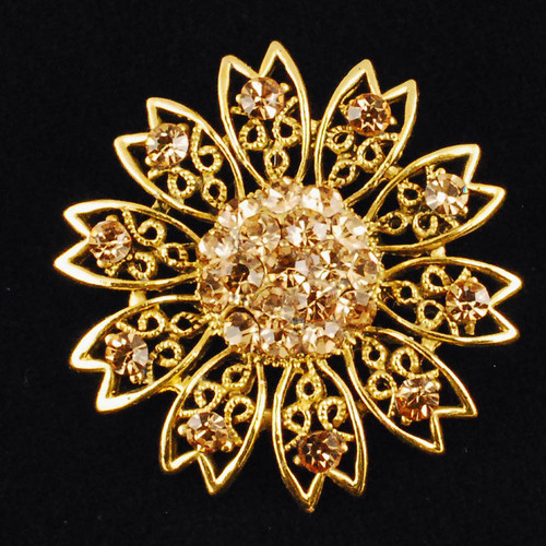 Flower brooches