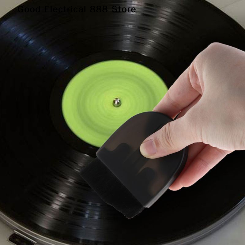 Anti-Static Vinyl Record Cleaning Brush – One Size