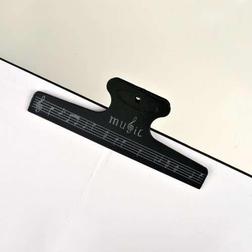 Sheet Music Page Holder Clip – Black, Single – detail or use view