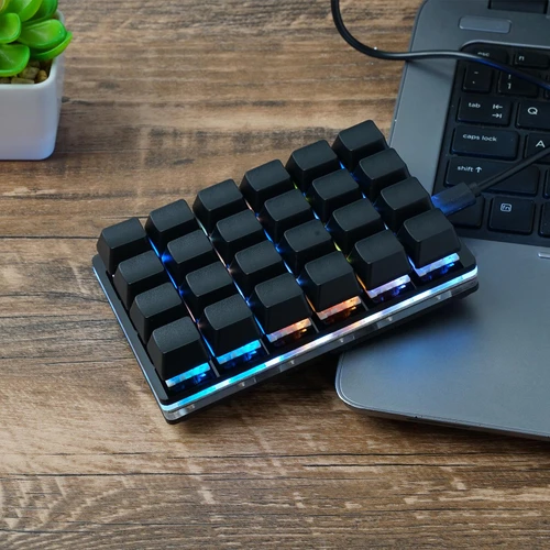 24-Key Programmable Streaming Shortcut Controller