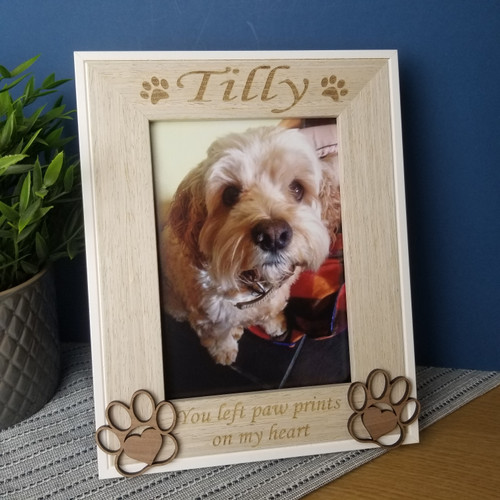 Pet Memorial Photo Frame, Personalise with Dog or Cats Name and poem to bottom