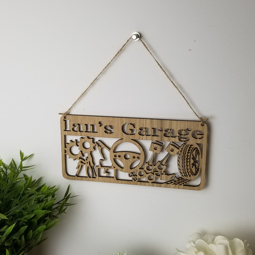 Personalised Mechanics Garage Name Plaque. Wall Hanger gift for Classic Car Enthusiast
