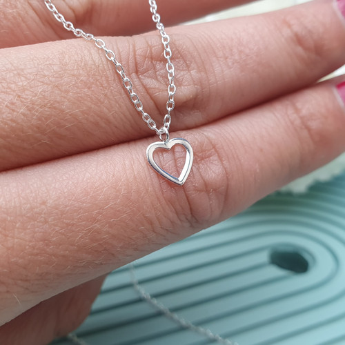 Plain Heart Silver Necklace
