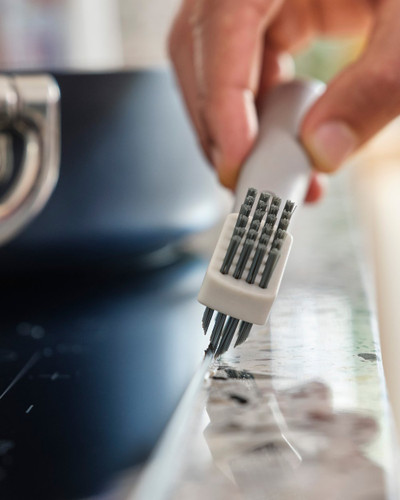 CleanTech 3-in-1 Detail Brush