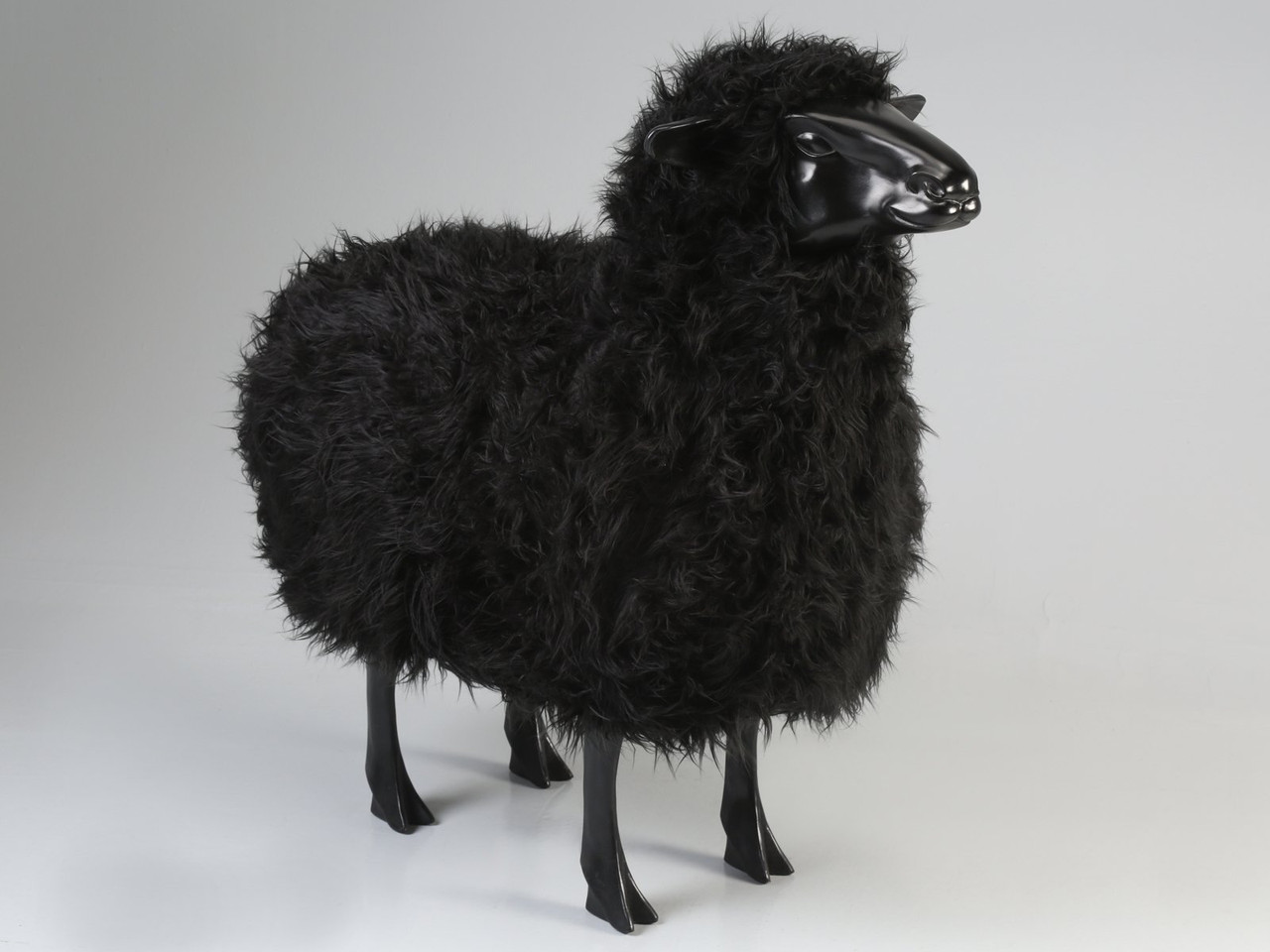 Old Plank Black Sheep in Resin | Old Plank