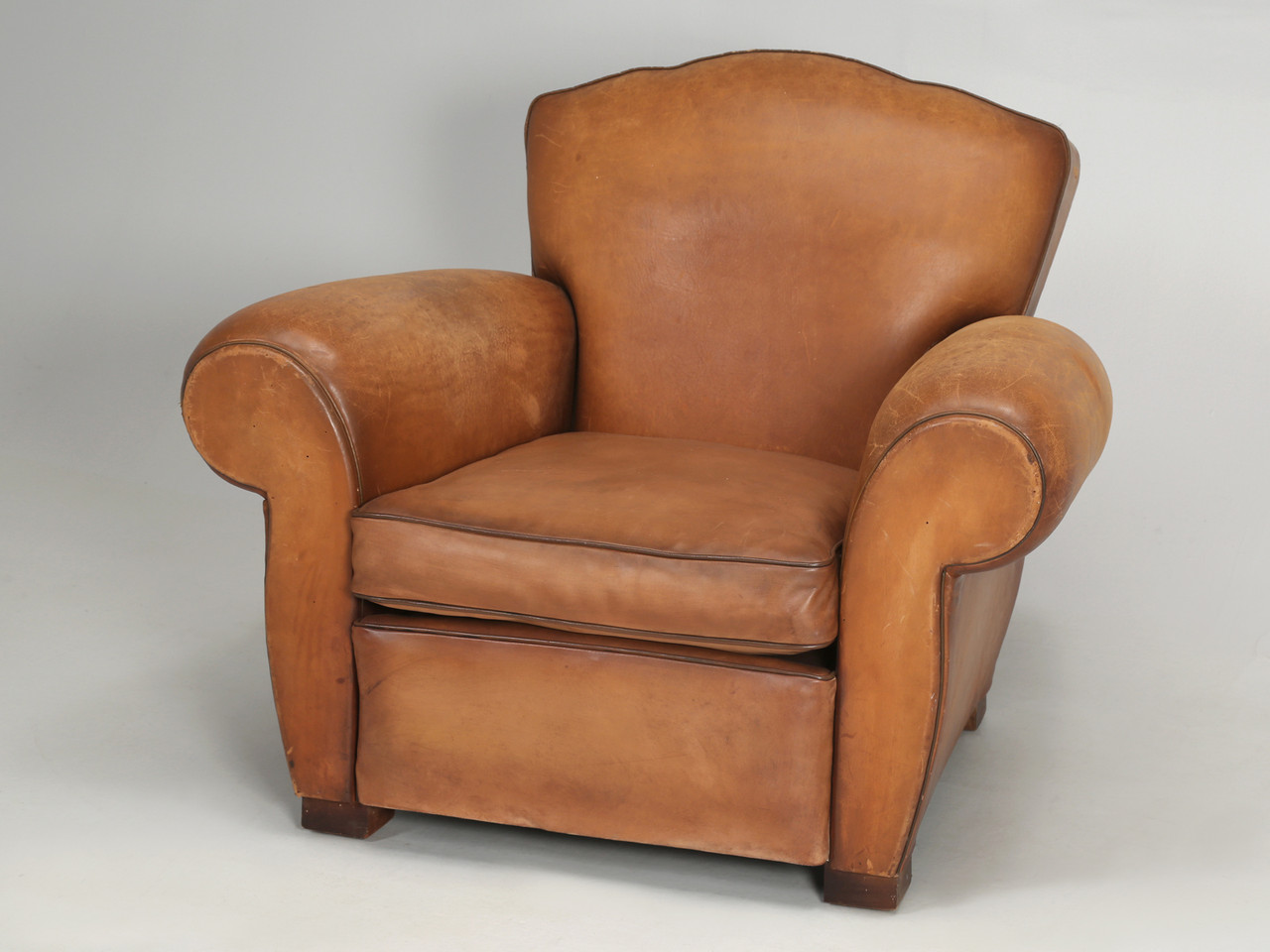 deco leather club chair