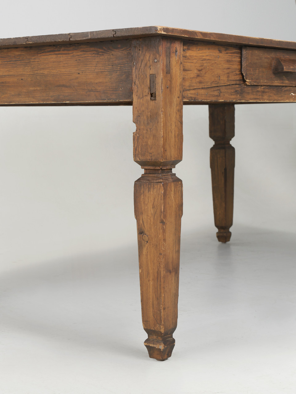 American Pine Farm Table