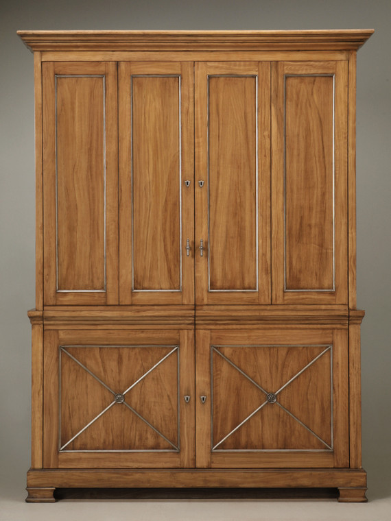 Directoire Cabinet Designed for SubZero System Front