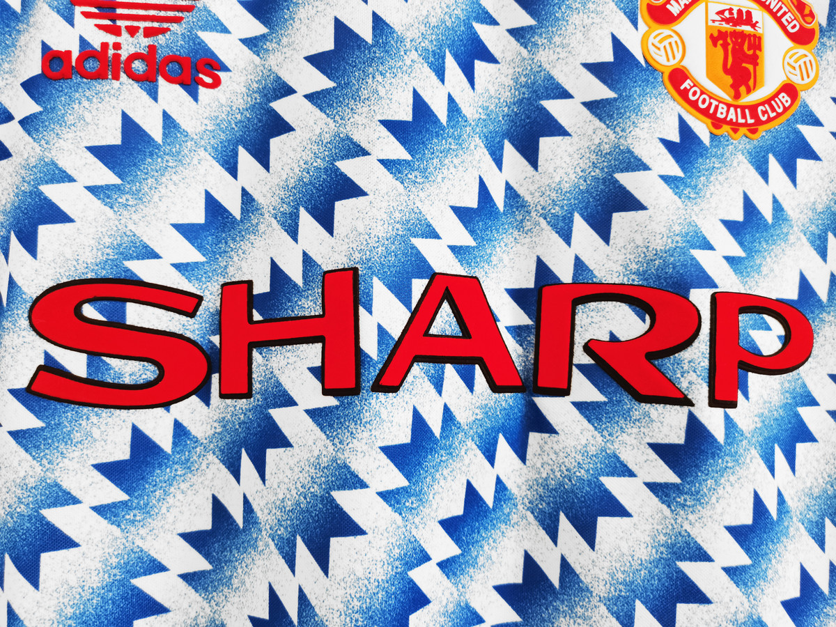 Manchester United 90/92 Men's Away Retro Shirt
