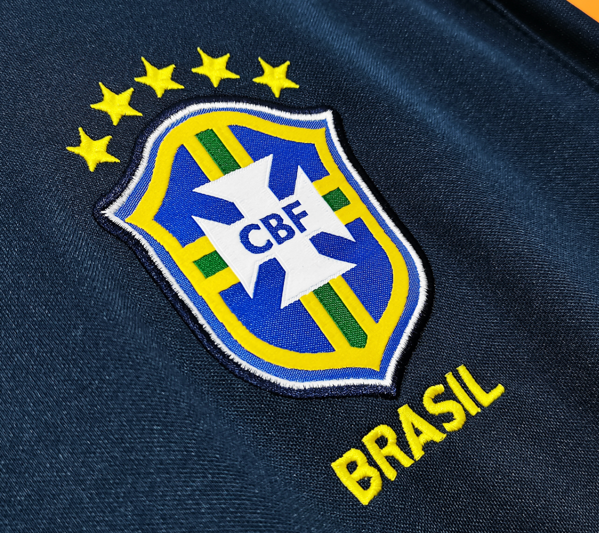 Brazil 18/19 Men's Navy Training Retro Shirt