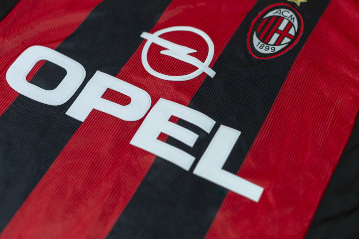 AC Milan 98/99 Men's Home Retro Shirt