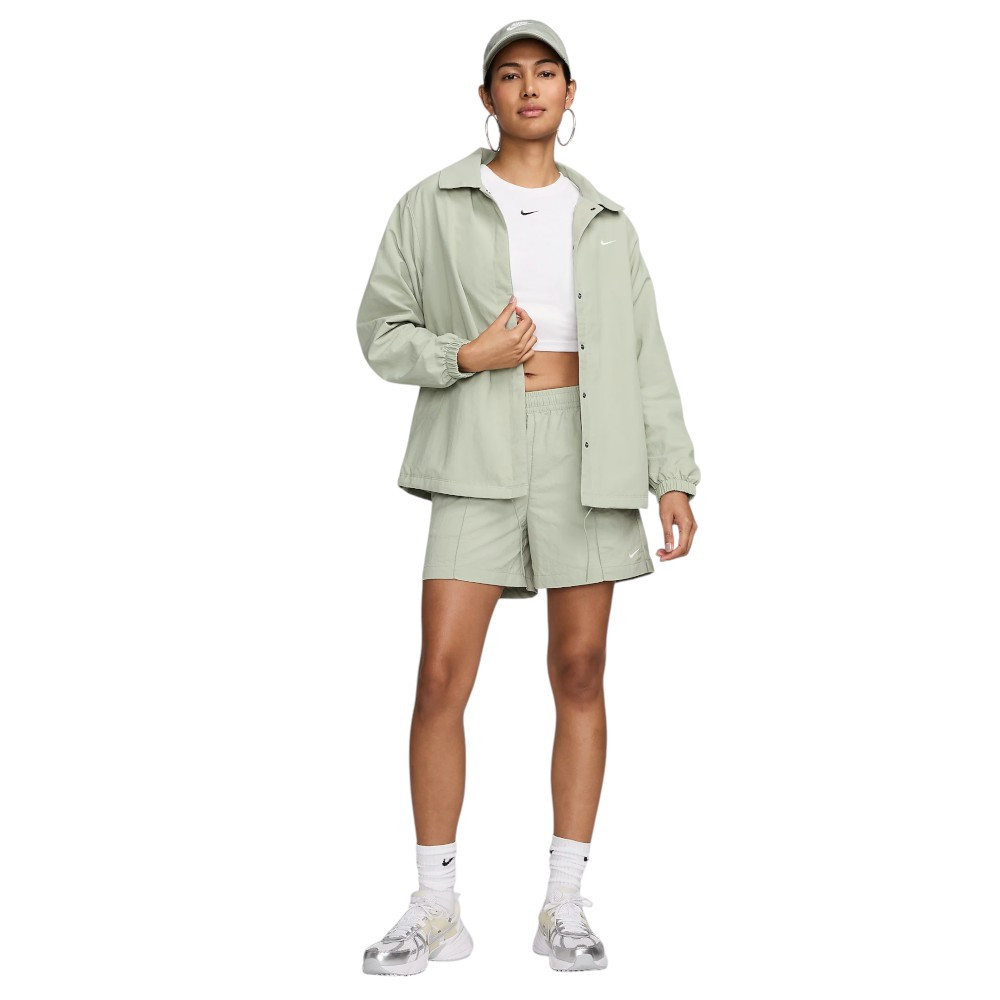 Nike Women's Jade Horizon Coach Jacket