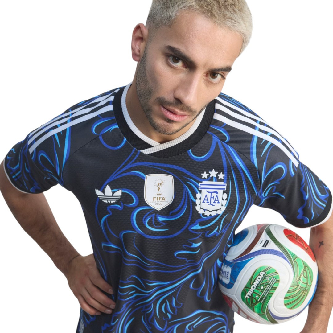 Argentina 2026 Authentic Men's Away Shirt