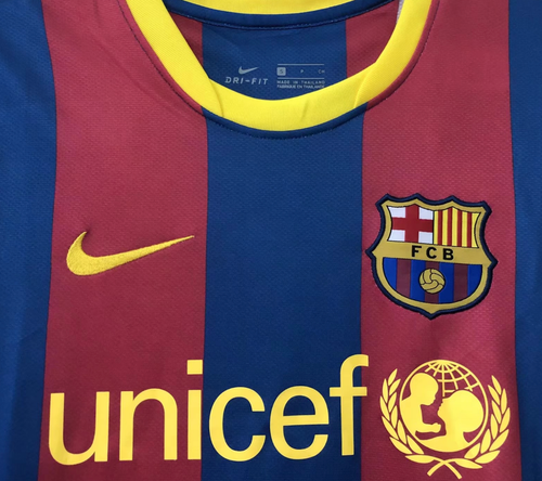 Barcelona 10/11 Men's Home Retro Shirt