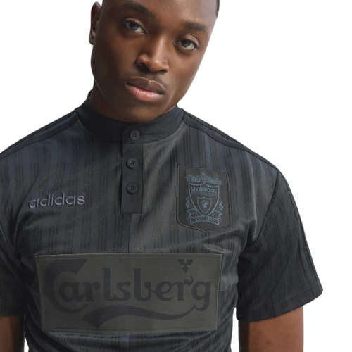 Liverpool 95/96 Men's Special Edition Blackout Retro Shirt