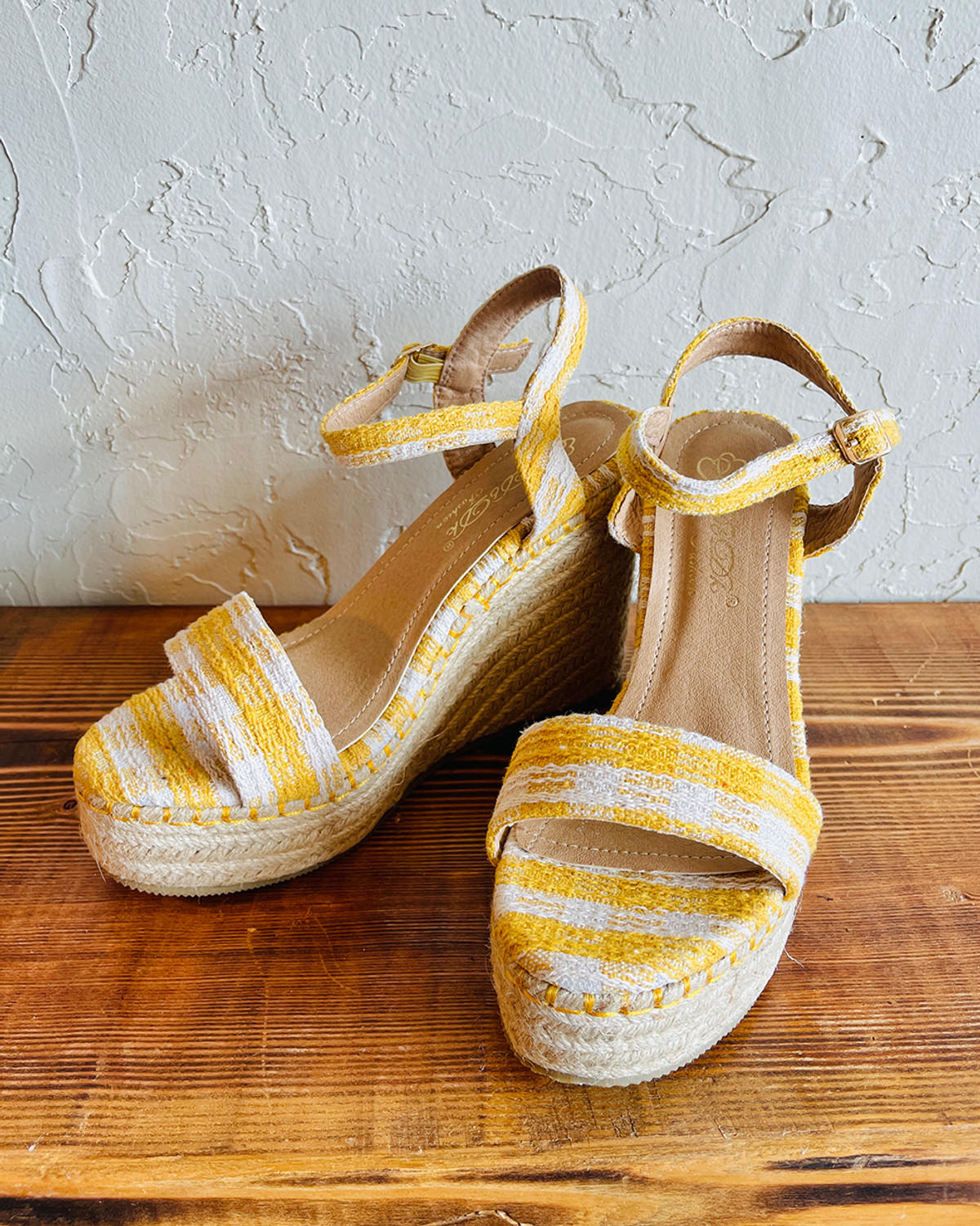 Emi Sandal- Mustard Children Kid Leather Sandal – Piccolo Shoes