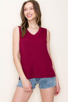 Staccato Ribbed V-neck Tank - Wine