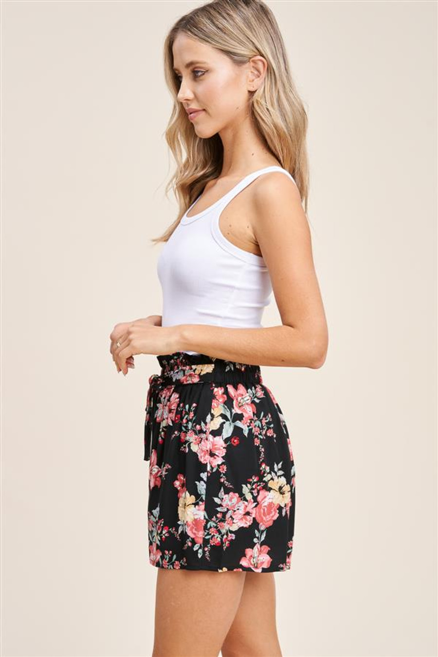 Staccato Floral Print Short - Black