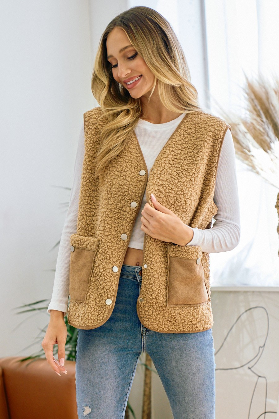 Shearling Vest- In Camel