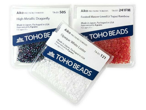 TOHO Aiko Glass Seed Bead 11/0, Transparent Silver-Lined Sapphire, 4g Pack