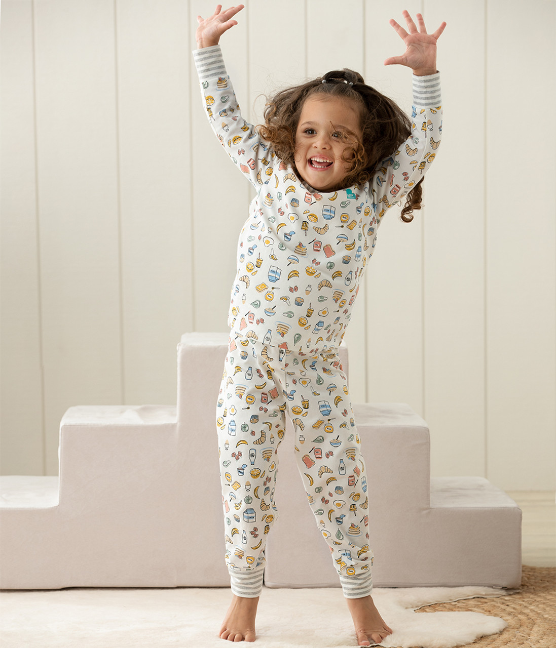 Gebeurt grootmoeder Missie Love To Dream™ Kids Long Sleeve Pyjama Set Breakfast White