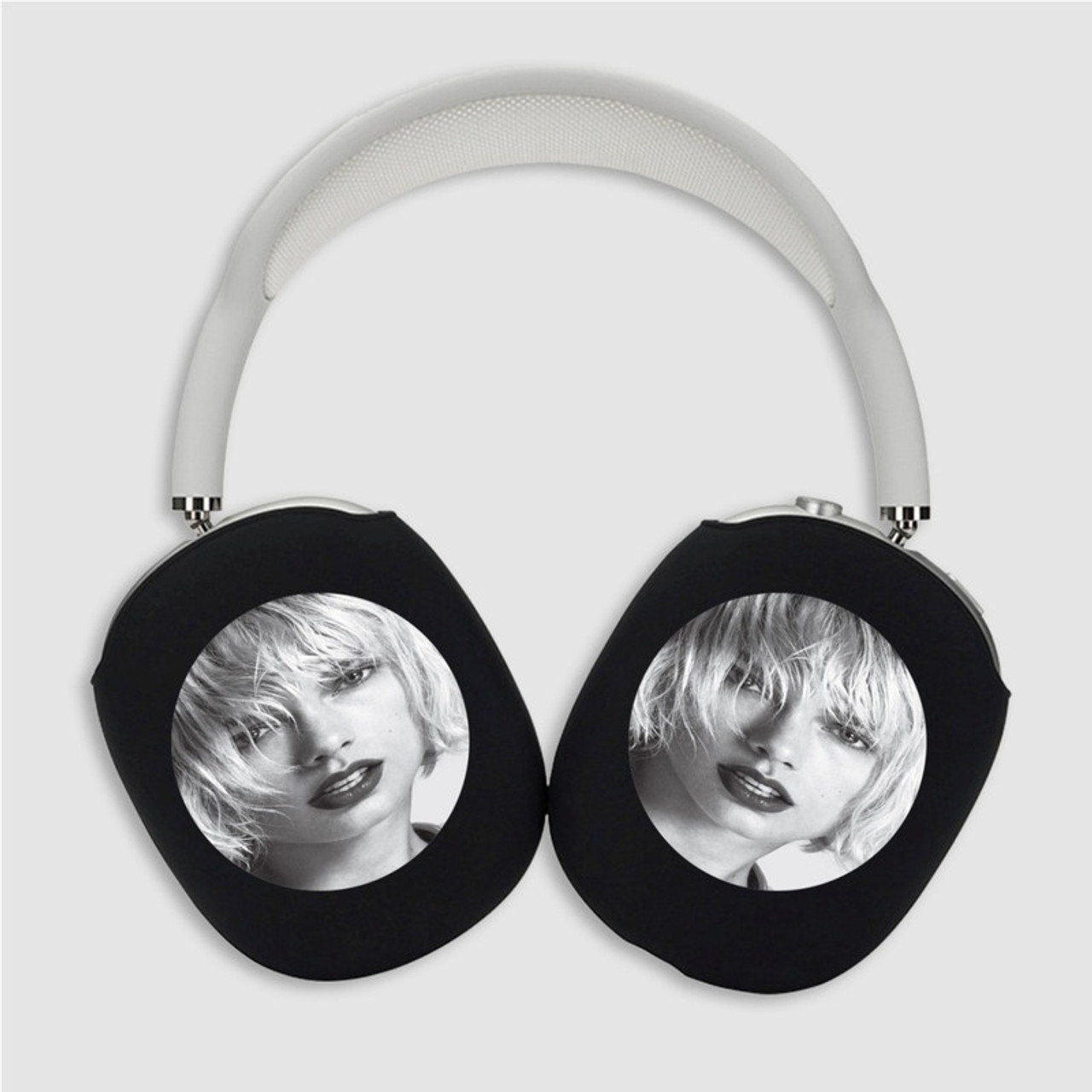 Taylor Swift, Accessories